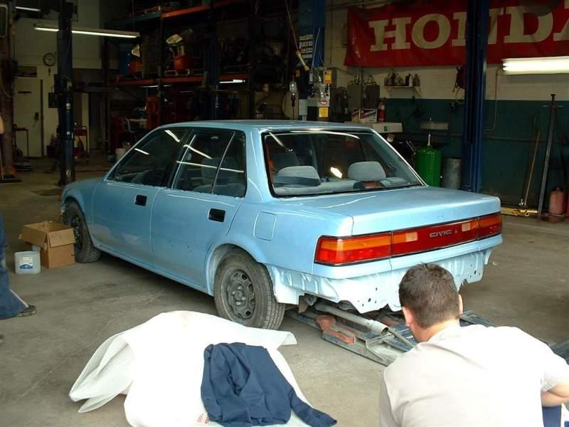 Toms 1991 4 doorr civic project 047.jpg